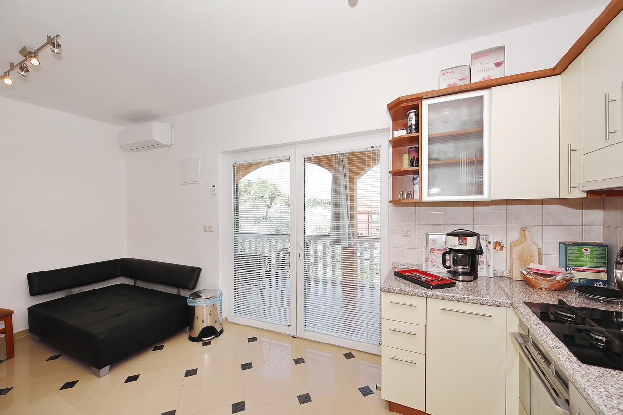Apartment Sapavac Vir Exterior foto