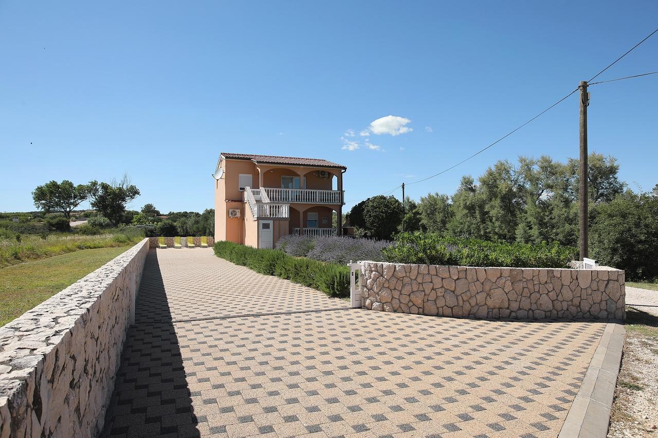 Apartment Sapavac Vir Exterior foto